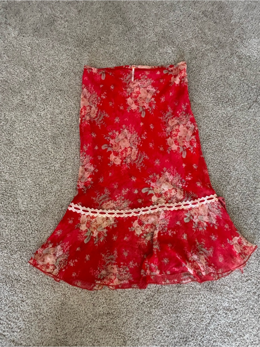 Free People Red Floral Ruffled midi Skirt-size 10